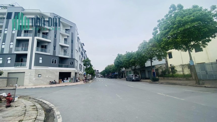 Bán nhà Ngô Gia Tự, Long Biên, ô tô tránh, lô góc, kinh doanh 46m, mặt tiền: 5m, 4 tỷ 8