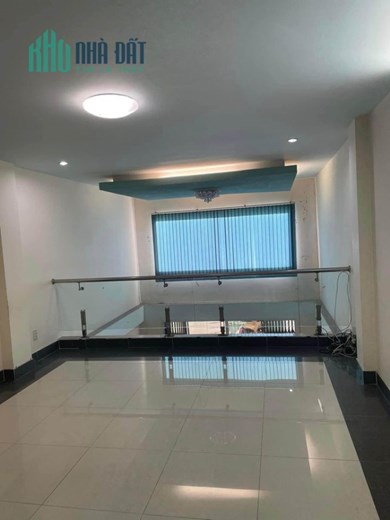 Bán Nhà 5 Tầng HXH Cách MT Nguyễn Thị Thấp Chỉ 1 Căn Trung Tâm Quận 7