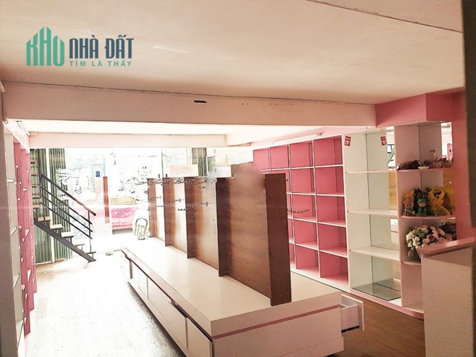 CHO THUÊ NHÀ 4 TẦNG TRUNG TÂM THÀNH PHỐ    THUẬN TIỆN KINH DOANH GIÁ 30 TRIỆU/THÁNG