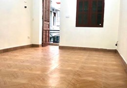 Cho thuê nhà 3 tầng tại Xuân La, Tây Hồ, Hà Nội. Cách mấy bước ra mặt đường Xuân La, ngõ thông ô tô