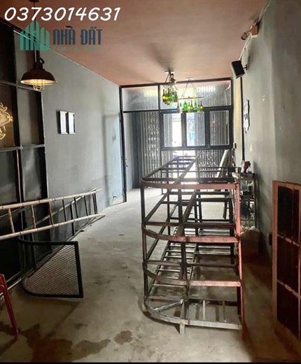 Cho thuê mặt bằng kinh doanh dịch vụ vị trí đường lớn đông đúc mặt tiền đường Vân Đồn