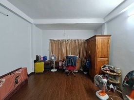 Nhà Kim Ngưu cực hot 44m2 3 tỷ9 vỉa hè kinh doanh