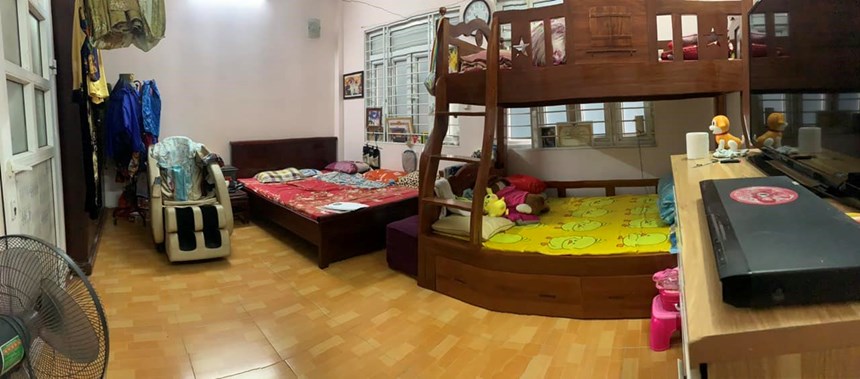 NHÀ LA THÀNH 4 TẦNG MT 5M NGÕ BA GÁC 50M RA Ô TÔ 37M 4TY5