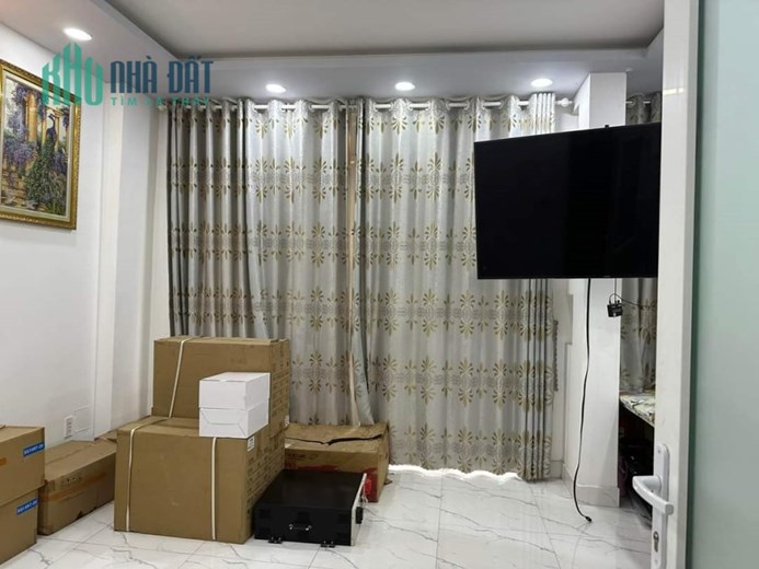 Bán Nhà Tô Hiến Thành - CMT8 - QUẬN 10 - 5 Tầng, Ô tô Kinh Doanh