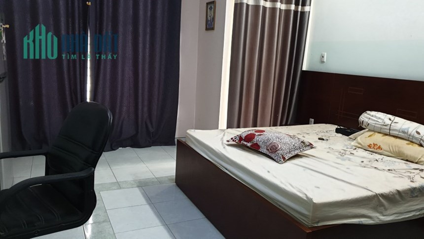 BÁN NHÀ NGUYỄN THỊ THẬP - HẺM XE TẢI, 20M RA MẶT TIỀN, 135M2, 4 TẦNG, 4PN, NHÀ ĐẸP Ở NGAY. GIÁ 15