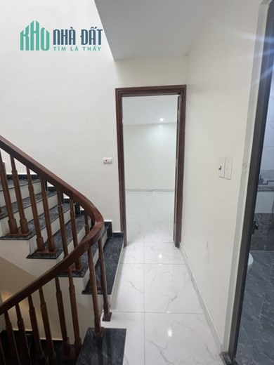 Bán nhà nam dư Mới Ô tô đỗ gần 34.6m2*4 tầng giá 3.1 Tỷ