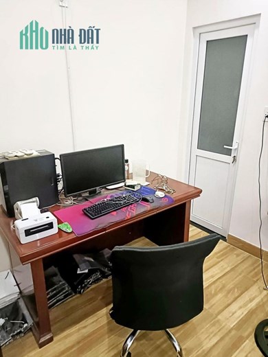 VỊ TRÍ ĐẸP, HXH TRÁNH KHU PHÂN LÔ HÀ HUY GIÁP QUẬN 12 - 70M2, NGANG 5.5M, 4 TẦNG, 5 PN, NHỈNH 5 TỶ.