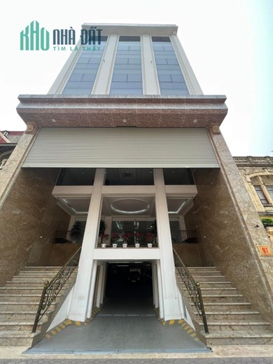Bán nhà cấp 4, mặt phố Hồ Tùng Mậu, 121m, mặt tiền 8m, giá 26 tỷ