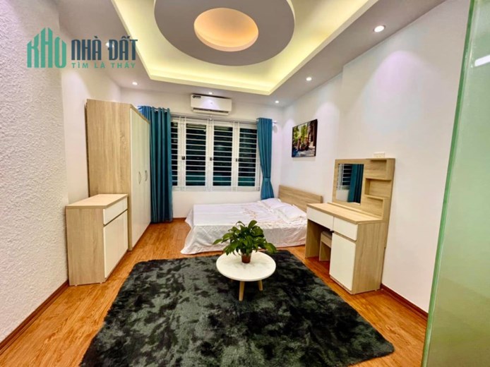 Bán nhà phố Hoàng Cầu, Đống Đa 110m, 10 tầng, mt 6m. Giá: 31 tỷ