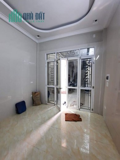 BÁN NHÀ  DT36 M2 X5T,CỰC ĐẸP,Ở LUÔN,GIÁ 5,,8 TỶ