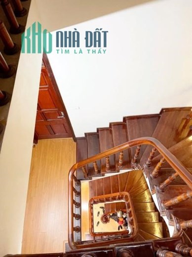 Bán nhà Đẹp La Thành, 5 tầng, 5PN, Nội thất xịn, Đống Đa, 5,66 tỷ