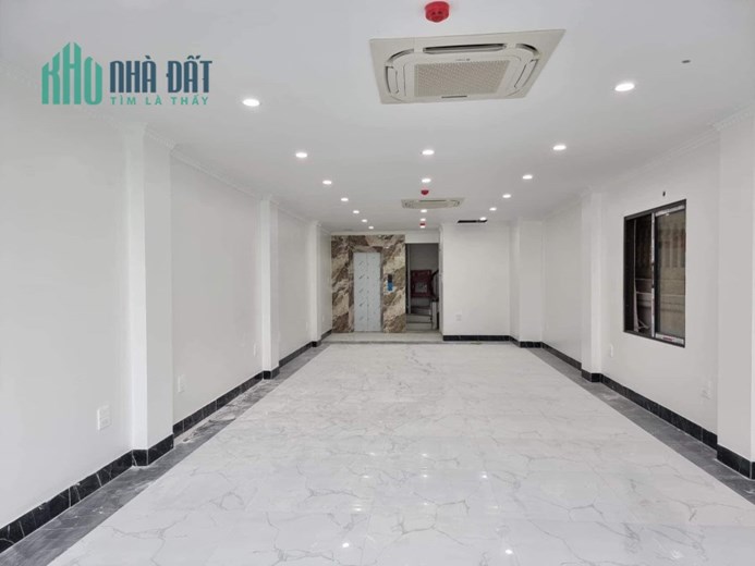Bán nhà mặt Phố 8/3, Hai Bà Trưng 200m, 8 tầng, mt 8m. Giá: 35 tỷ