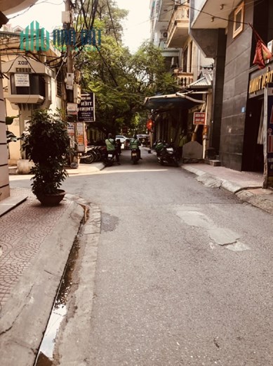 EM 18T… Ở NGUYÊN HỒNG  - CAO 7 - MỚI - ĐẸP - KINH DOANH