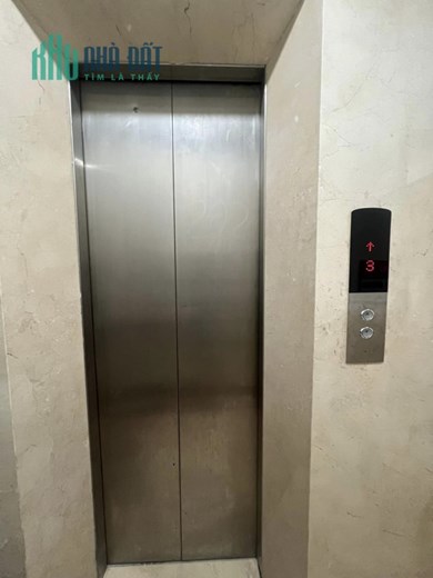 Bán ngôi nhà 156m2 Mặt phố Nghi Tàm, Tây Hồ Gara Ô tô tránh Thang máy FUJI Kinh doanh siêu tốt 25.4