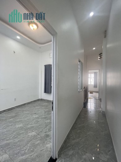 Bán nhà HXH Nguyễn Hữu Tiến quận Tân Phú 4 x17m x2T chỉ 5 ty4 còn TL