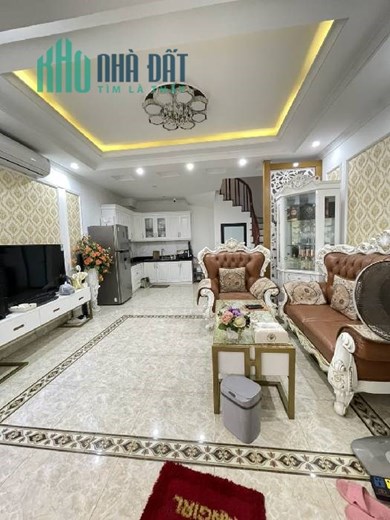 Bán nhà Thạch Bàn, Full nội thất, Ô tô, 36 m2, 5T, chỉ nhĩnh 3 tỷ