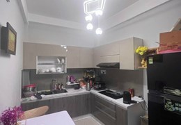 CHỦ TUỘT HUYẾT ÁP!!! BÁN GẤP
NHÀ MỚI -LÔ GÓC-2 MẶT HẺM SÁT MT-KHÔNG LỘ GIỚI-40M2-HƠN 3TỶ