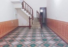 CHO THUÊ NHÀ NGUYÊN CĂN  PHỐ NGUYỄN VĂN LINH, LONG BIÊN 50M2 * 3 NGỦ
