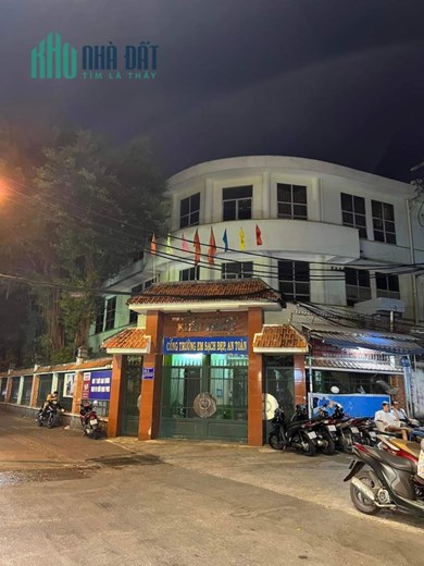 NHÀ NGUYỄN ĐÌNH CHIỂU QUẬN 3 - HXH - 40m2 - gần trường KIẾN THIẾT