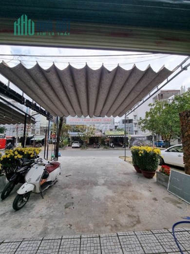 Bán Nhà mặt tiền 150m2 , 4 phòng ngủ trở lên , đường Chính Hữu , Q Sơn Trà Đà Nẵng