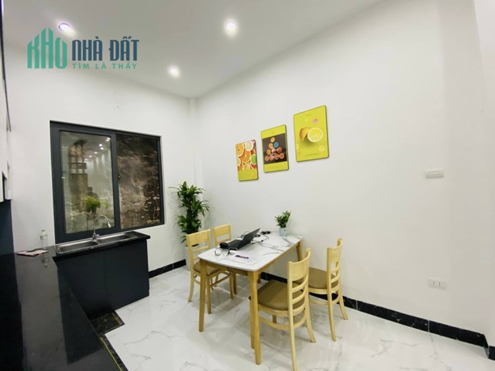 1 nhà ra mặt phố ô tô tránh, 2 mặt ngõ, bán nhà Thái Thịnh 68m CHỈ 7.5 tỷ