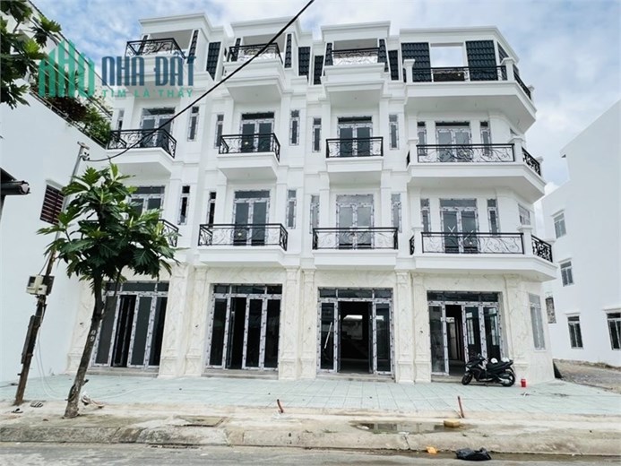 Đường nội bộ Khu Tô Hiệu - ngay chợ Cây Keo - Lũy Bán Bích (nở hậu 4.2x17m) 4 tầng 8.3 tỷ.