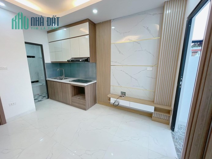 Bán Chung cư mini Giải Phóng ,giá cực rẻ, chiết khấu ngay 50tr/căn , sổ hồng vĩnh viễn