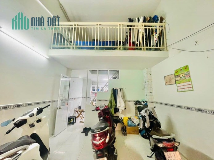 Bán Nhà 3 Tầng, Tân Phú Tân Quý, 40m2, Hẻm 4m, Stas Mặt Tiền, Chỉ 3 Tỷ Nhỉnh.