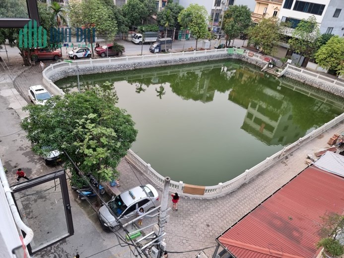 Chính chủ nhà 7 tầng cần cho thuê căn hộ tầng 4 có thang máy mới xây, View Hồ