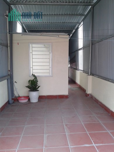 Chính chủ cho thuê nhà 5 tầng mới, đẹp ở ngõ 24 Ngọc Lâm, Long Biên, rất gần cầu Chương Dương. LH: