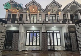 CHÍNH CHỦ Cần Bán Căn Nhà Đẹp Mới Xây -GIÁ CỰC RẺ Giáp TP Biên Hòa