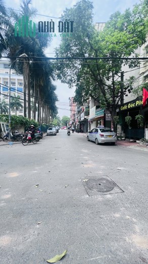 Bán nhà phân lô khu TT Văn Hoá Nghệ Thuật Mai Dịch