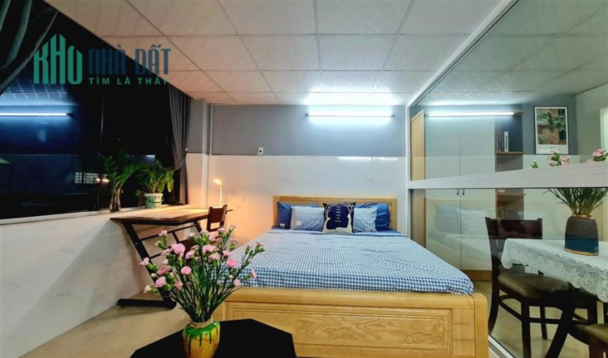 Xô Viết Nghệ Tĩnh - Sát Hàng Xanh 30 m2 full nội thất Thang Máy