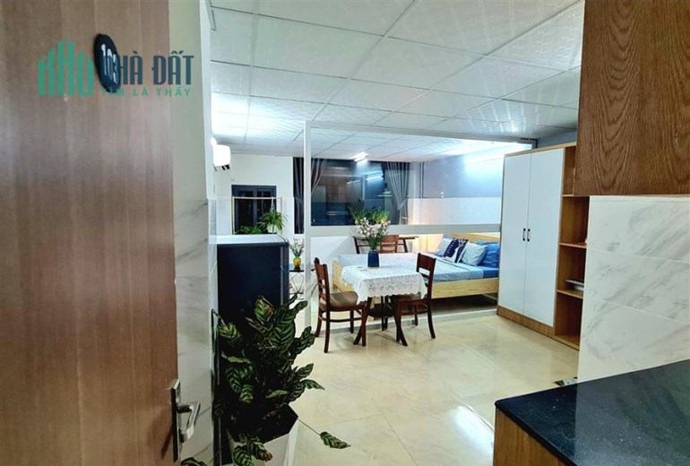 Xô Viết Nghệ Tĩnh - Sát Hàng Xanh 30 m2 full nội thất Thang Máy