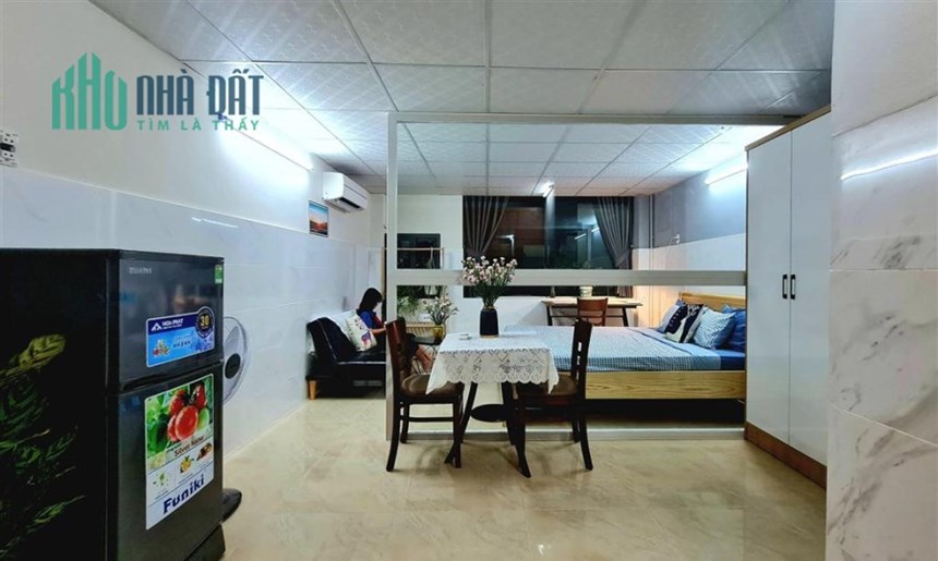 Xô Viết Nghệ Tĩnh - Sát Hàng Xanh 30 m2 full nội thất Thang Máy