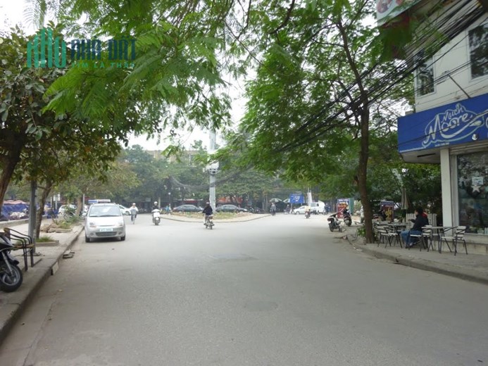 Chỉ 17 Tỷ bán nhà View Hồ Điều Hòa - MP Hồ Đắc Di, 55m x 3T, Sđcc