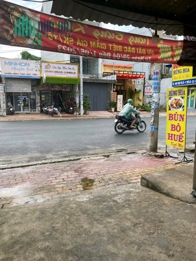Sang quán Bún Bò Huế, đồ đạc đầy đủ chỉ cần dọn vào là bán liền ạ, tặng công thức miễn phí