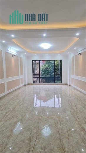 Bán nhà mặt phố Lạc Long Quân, Tây Hồ 80m2 giá 30.5 tỷ. Lh: 0946909866