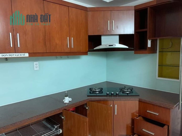 Bán Nhà HXT Thông Yên Thế, Víp Tân Bình, 93m2, 5 Tầng Mới Tinh, Giáp Sân Bay, Chỉ 15 Tỷ TL.