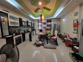 HIẾM MP HUỲNH THÚC KHÁNG 65M x 6T GARA- VỈA HÈ ĐÁ BÓNG- K DOANH ĐỈNH- THANG MÁY GIÁ 20 TỶ