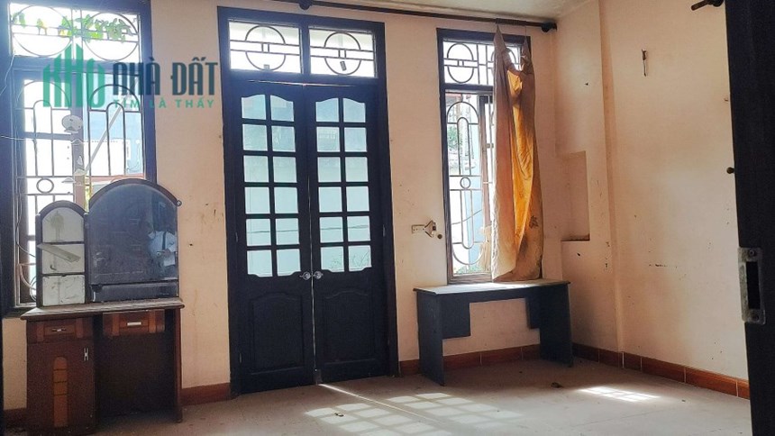 Bán nhà Nguyễn Văn Cừ, Long Biên, ngõ ô tô 7 chỗ, lô góc thoáng 102m2x 4t, mặt: 5m, 9 tỷ 6