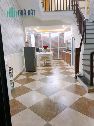 Bán nhà Khương Hạ, Thanh Xuân 45m, 5 tầng. Giá: 4.4 tỷ