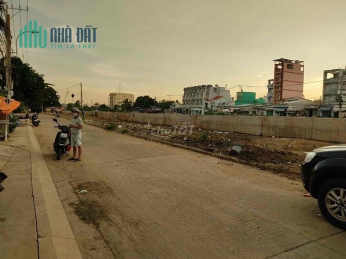 Chính chủ bán  nhà mặt tiền Mễ Cốc ,Phường 15 Quận 8  Tp Hồ Chí Minh
