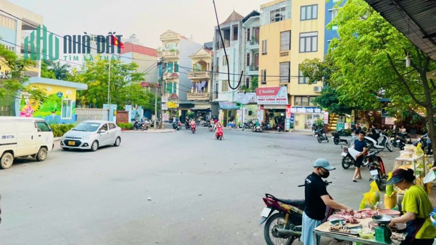 Bán đất Gia Quất, Long Biên 71m2 giá 4 tỷ. Sổ vuông, chính chủ