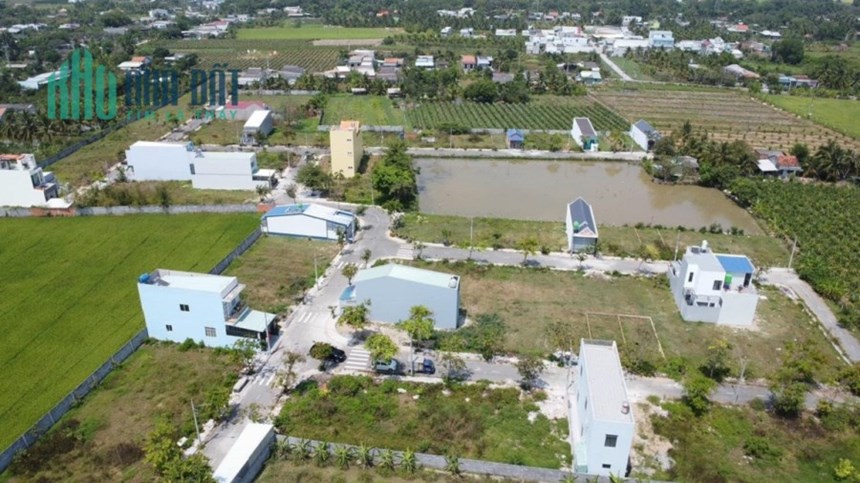 Chủ ngộp cần bán gấp lô đất odt 129m2  ngay tp tân an, giảm thêm 700tr