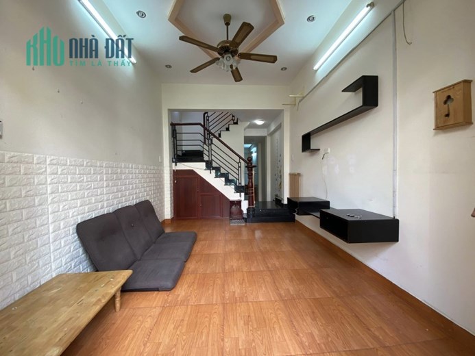 GIÁ CHÀO MỚI 4.8 TỶ - Ô TÔ ĐỖ CỬA - 42M2 - 3 TẦNG - ĐƯỜNG SỐ 21.