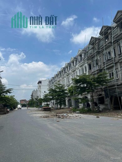 Chính chủ bán đất đấu giá đg5, view hồ điều hoà, đường 17 mét, tại lai xá  kim chung, 0972 990 831