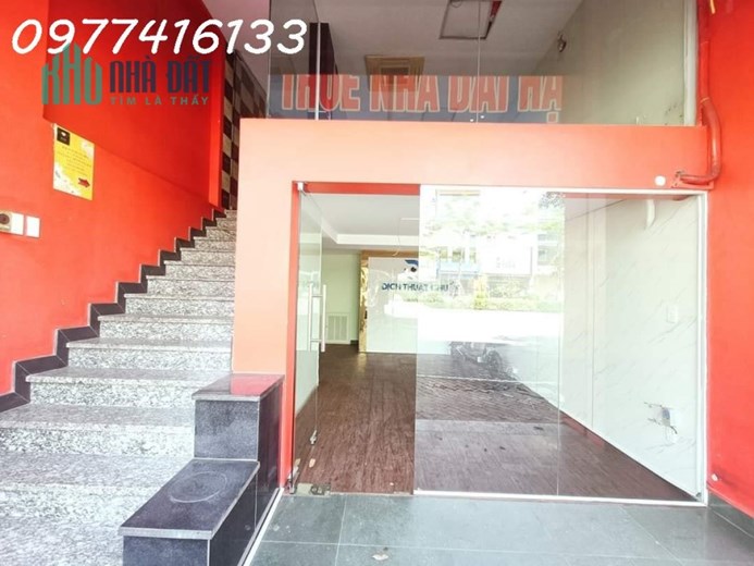 Bán nhà phố Xã Đàn, Ô Chợ Dừa, DT 65m2, thang máy, kinh doanh, MT 5.4m, vỉa hè 7m