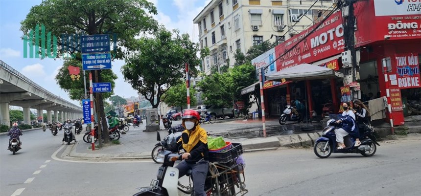 Bán gấp liền kề Vinadic đường Phú Diễn (số 291 Phú Diễn) quận Bắc Từ Liêm, Hà Nôi, 56m2 x 5 tầng,
