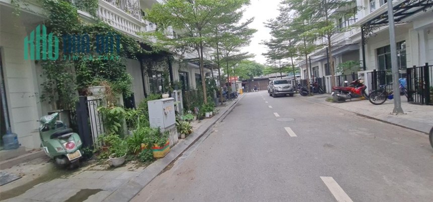 Bán gấp liền kề Vinadic đường Phú Diễn (số 291 Phú Diễn) quận Bắc Từ Liêm, Hà Nôi, 56m2 x 5 tầng,